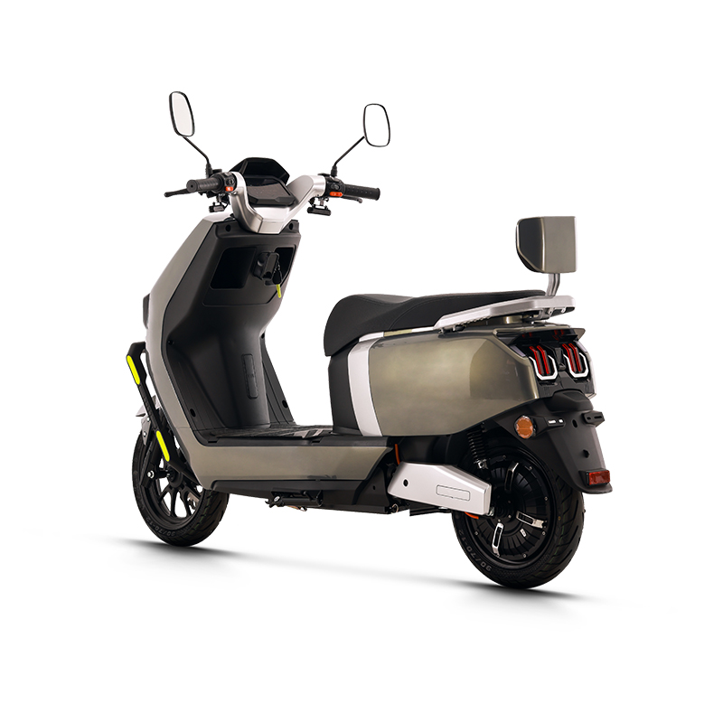 Electric Motorcycle 72V30AH 1500W Brushless Motor Max Speed 60km/h