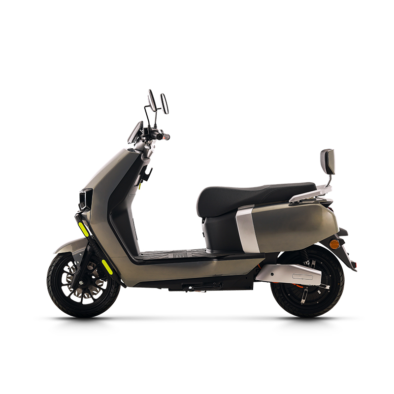 Electric Motorcycle 72V30AH 1500W Brushless Motor Max Speed 60km/h