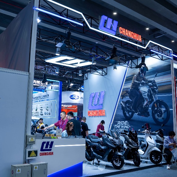 DSC03372-600x600 (1).jpg